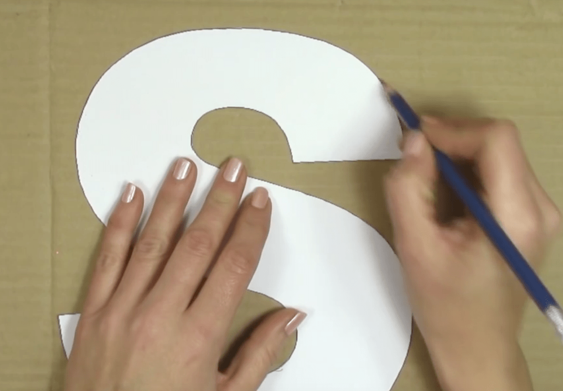Letras en 3D hechas en cartón