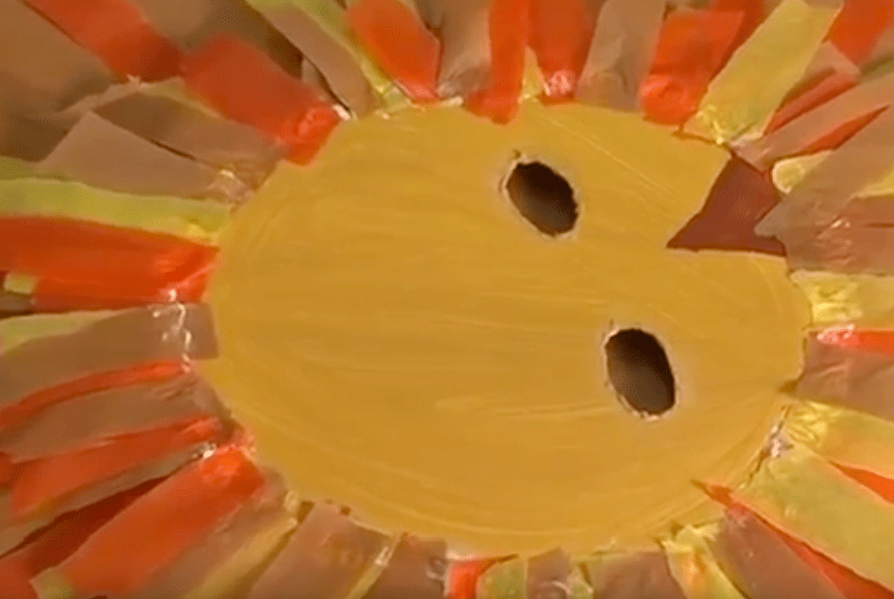 ¡Buenas, buenas a toda la comunidad de #Educatec! ❤️, Les quiero contar que  estoy muy agradecida con @perinola_tienda y Victoria Conte por este hermoso  regalo: los tres libros de León 📚@Lacalmadeleon ..., image size:1274x854