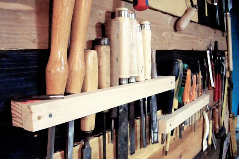 Dónde conseguir las mejores herramientas para la restauración de muebles